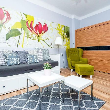 Slawkowska Apartment Krakow Ngoại thất bức ảnh